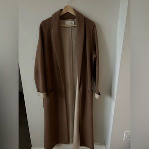 Aritzia Babaton luxe lounge wool coat